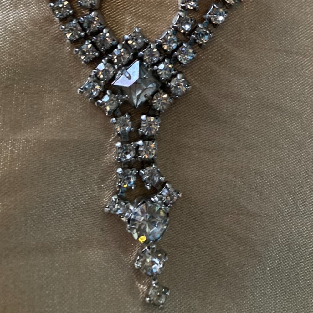 Exquisite vintage Rhinestone Necklace
